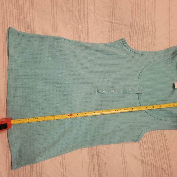 Gap sleeveless top size small - Picture 3 of 4